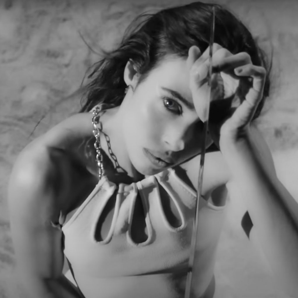 Jade-Zafra-videoclip-pablo-lopez-quasi